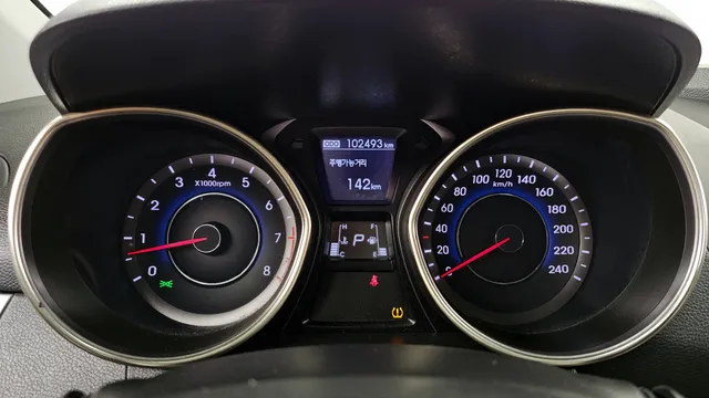 Hyundai Elantra (Avante)