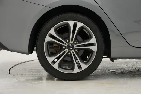Kia Cerato (K3)