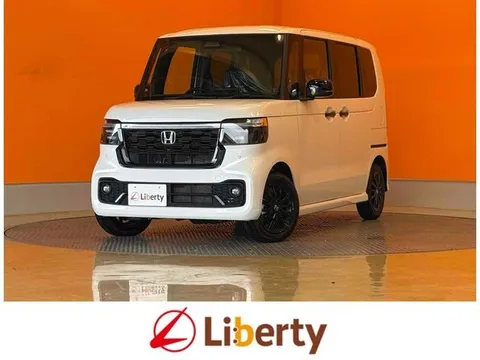 Honda N-BOX Custom