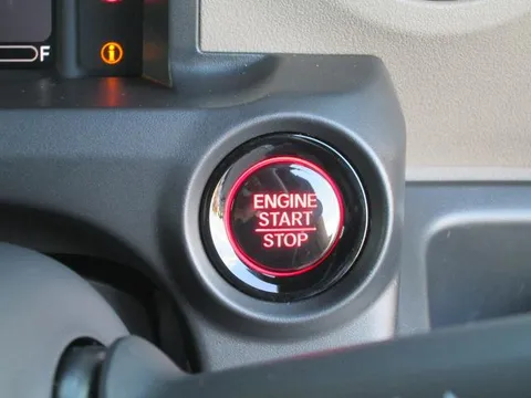 Honda N-BOX Joy