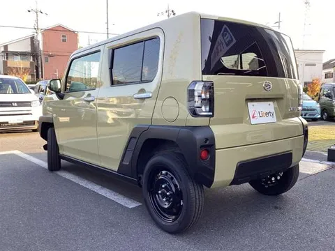 Daihatsu Taft