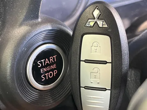 Mitsubishi eK X