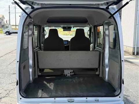Mitsubishi Minicab Van
