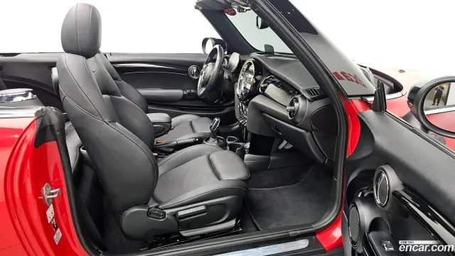 MINI Cooper Convertible