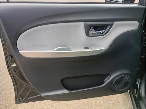 Toyota Pixis Joy