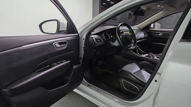Renault Talisman (SM6)