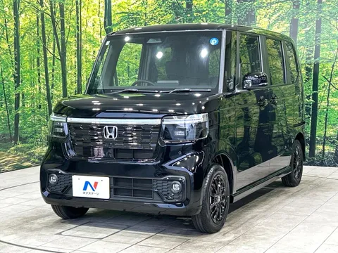 Honda N-BOX Custom