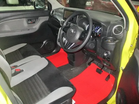 Toyota Pixis Joy