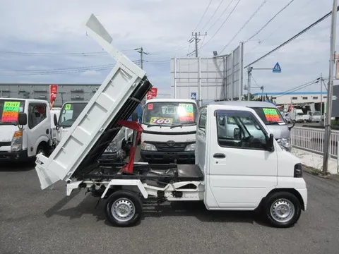 Mitsubishi Minicab Truck