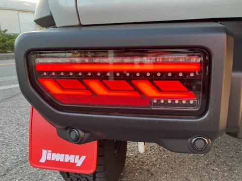 Suzuki Jimny Sierra