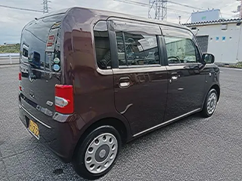 Toyota Pixis Space