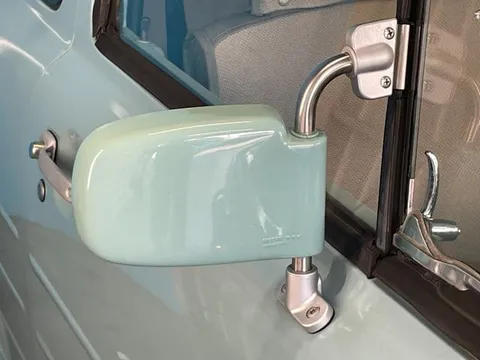 Nissan Pao