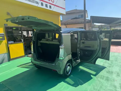 Honda N-BOX Slash