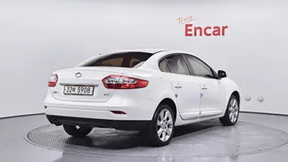 Renault SM3