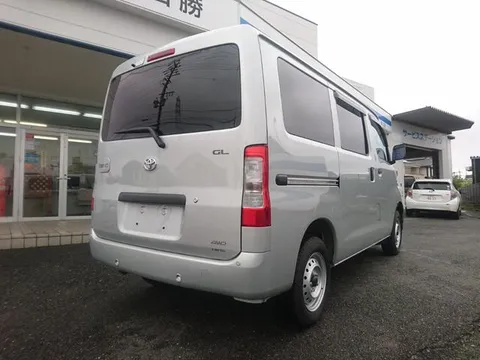 Toyota TownAce Van