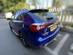BYD S7