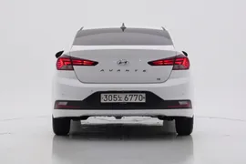 Hyundai Elantra (Avante)