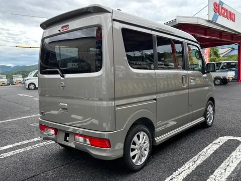 Nissan Clipper Rio