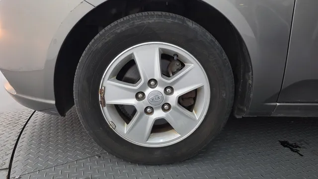 Kia Cerato (Forte)
