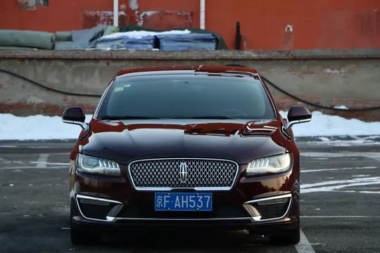 Lincoln MKZ