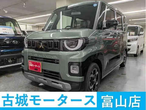 Mitsubishi Delica Mini