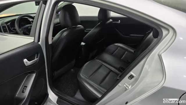 Kia Cerato (K3)