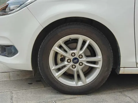 Ford Escort