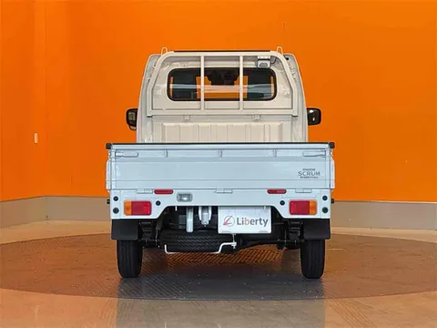 Mazda Scrum Truck