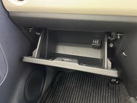 Daihatsu Mira Tocot