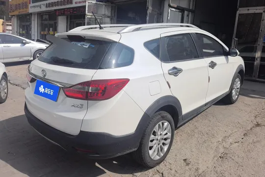Dongfeng AX3