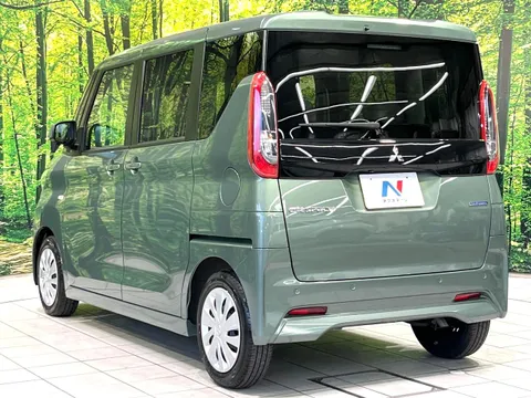 Mitsubishi eK Space