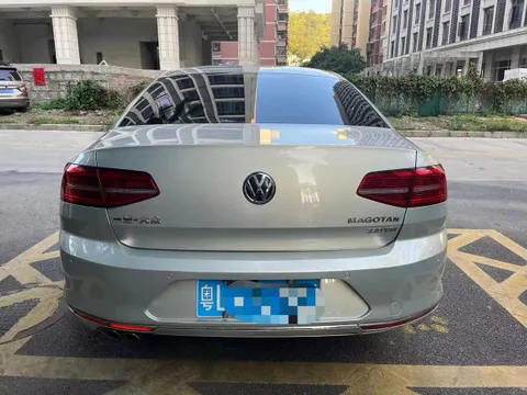 Volkswagen Magotan