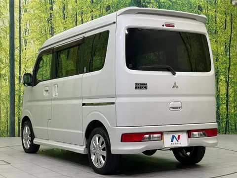 Mitsubishi Town Box