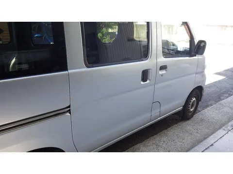 Toyota Pixis Van