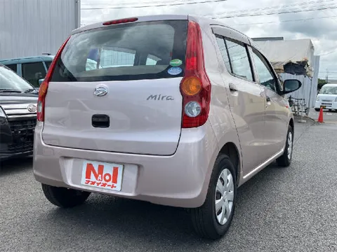 Daihatsu Mira