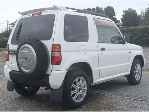 Mitsubishi Pajero Mini