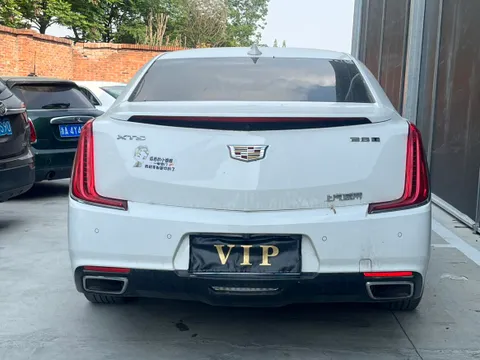 Cadillac XTS