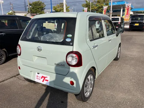 Daihatsu Mira Tocot
