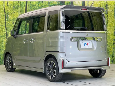 Suzuki Spacia Custom