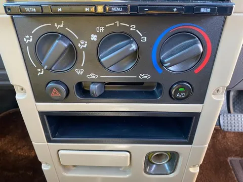 Daihatsu Naked
