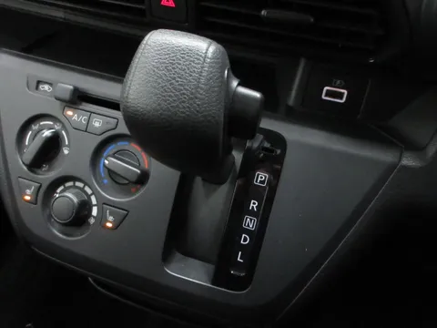 Mitsubishi eK X