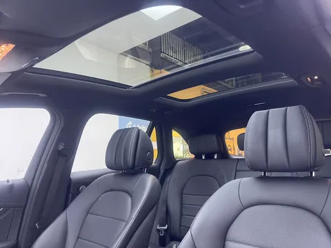 Mercedes-Benz Mercedes-Benz GLC