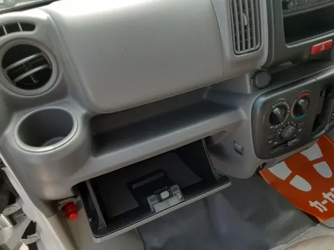 Nissan Clipper