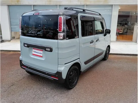 Suzuki Spacia Gear