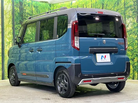 Suzuki Spacia Gear