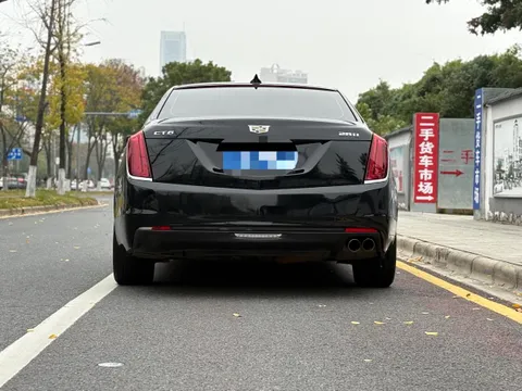 Cadillac CT6