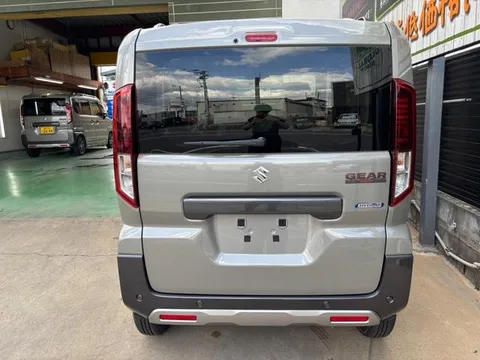 Suzuki Spacia Gear