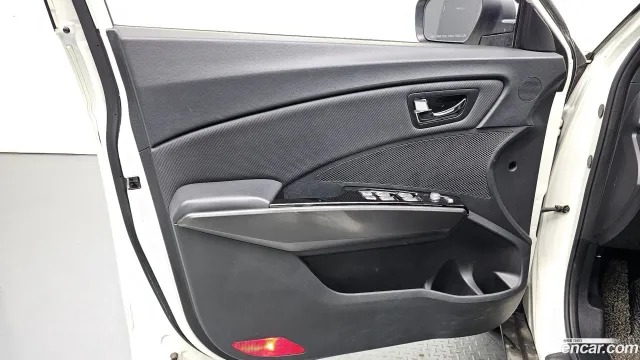 SsangYong Tivoli XLV (Tivoli Air)