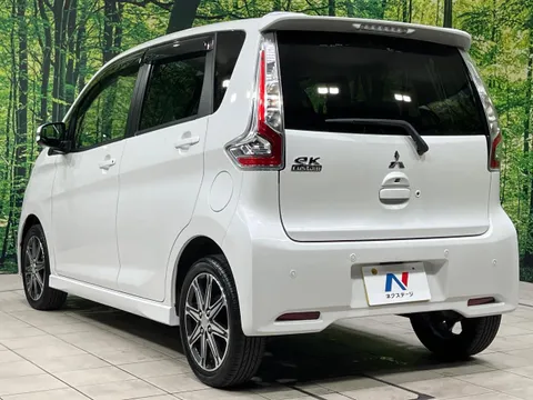 Mitsubishi eK Custom