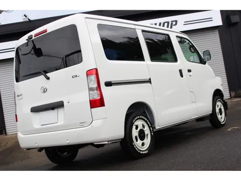 Toyota TownAce Van
